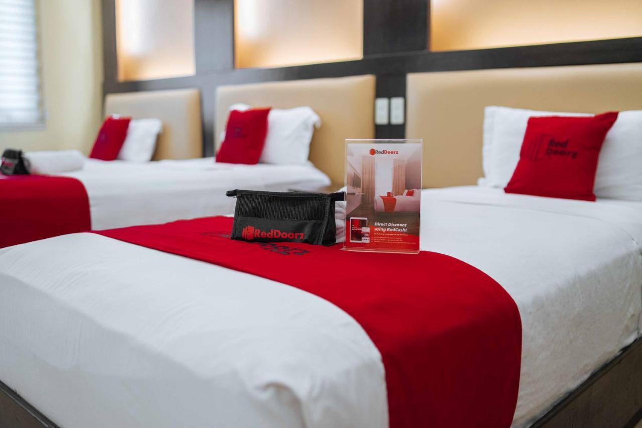 奎松市 Reddoorz Premium Near Trinoma酒店 外观 照片
